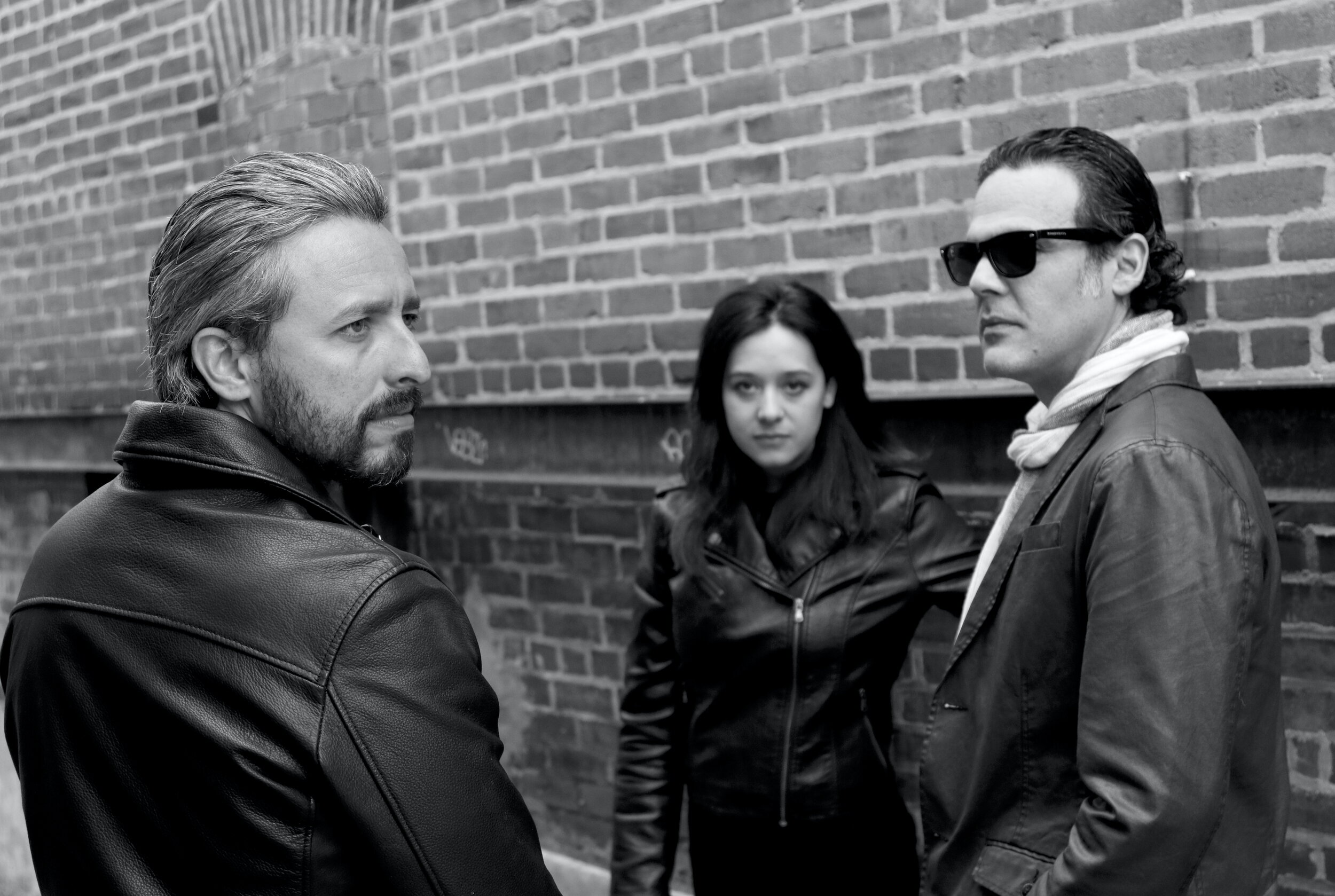 Perro Sombra: Not Your Average Rock Band