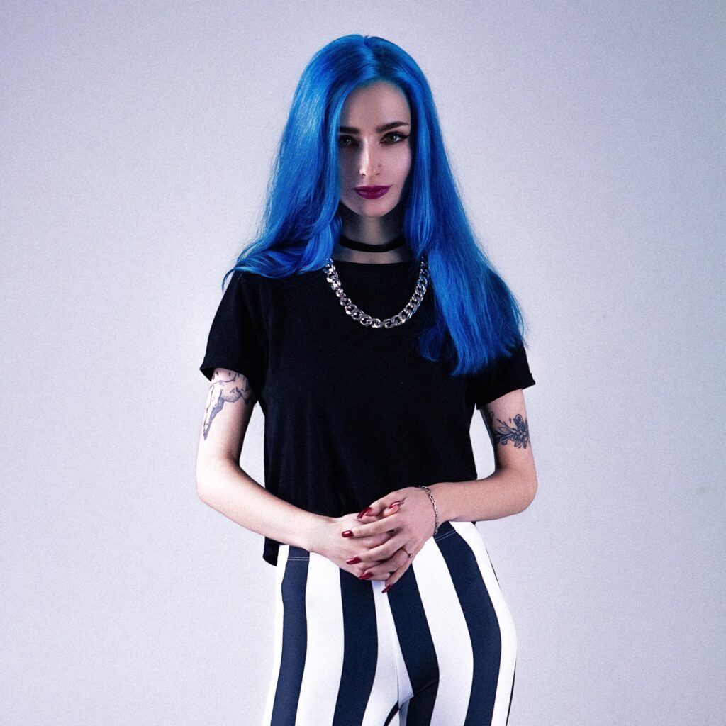 Yulia Ehwaz_All I Want