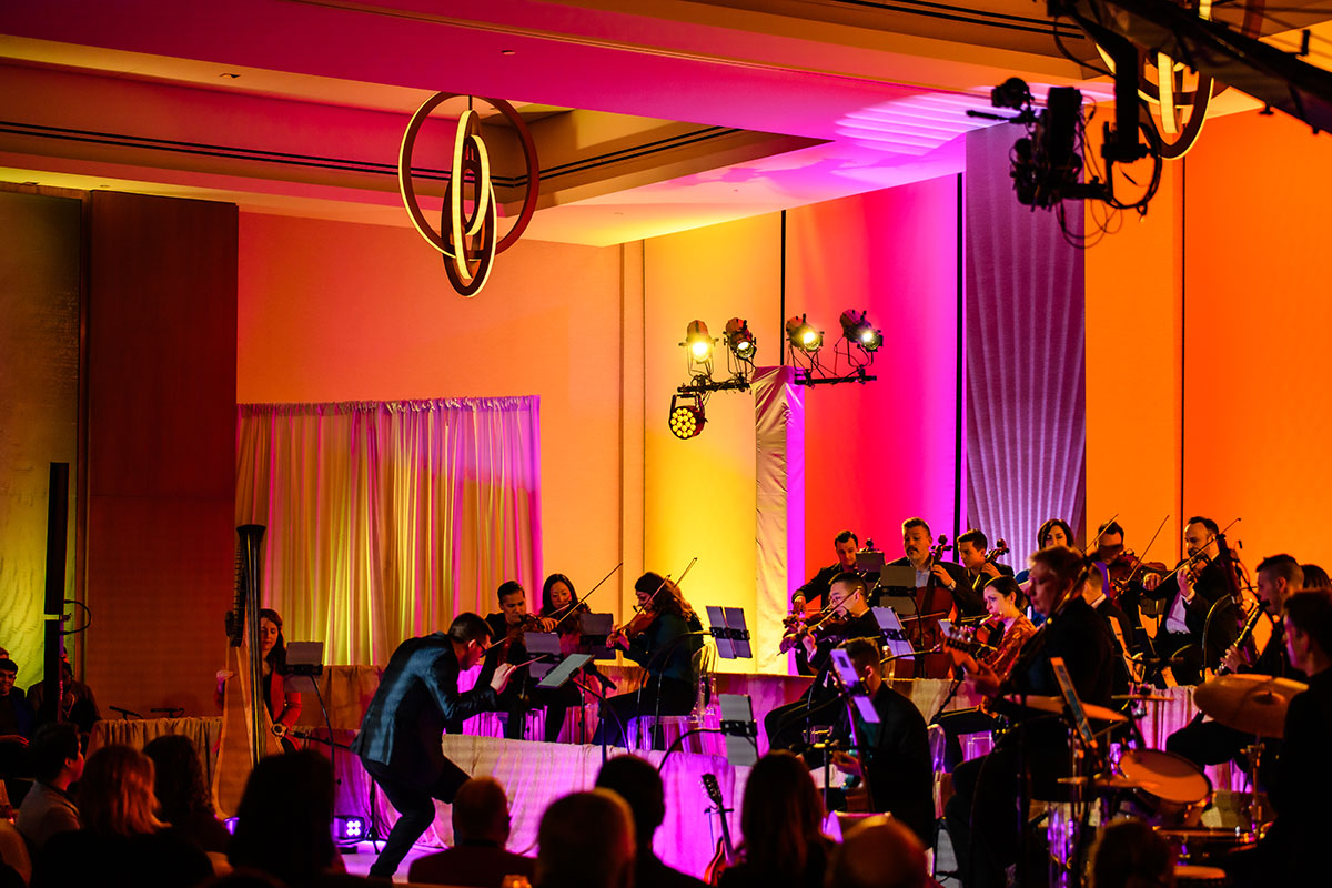 Maestro Luke Frazier conducts the American Pops Orchestra