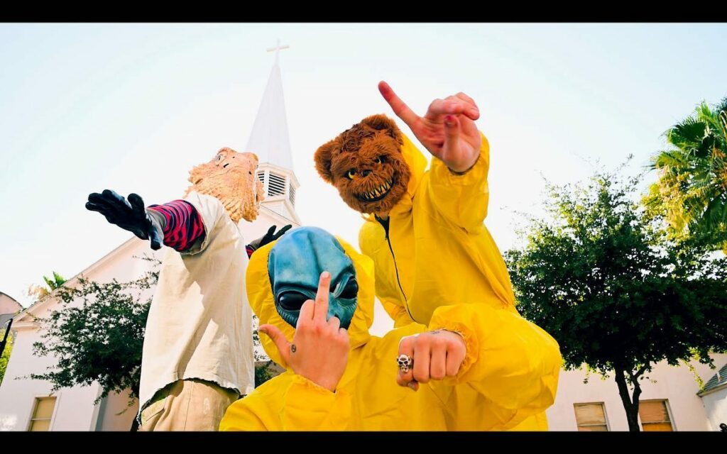 Belaganas "Jaywalkin" music video thumbnail