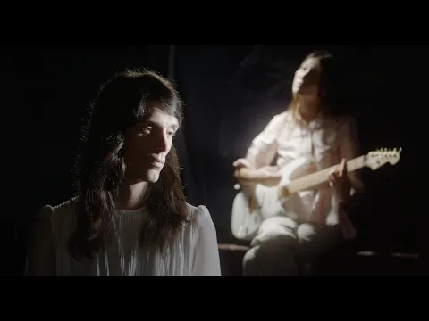 Fleur Bleu.e "Pyjama Princess" Music Video Thumbnail