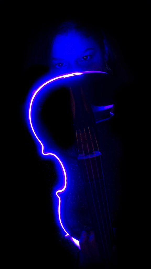 Stephanie Mathias - Electric Violin Press Photo
