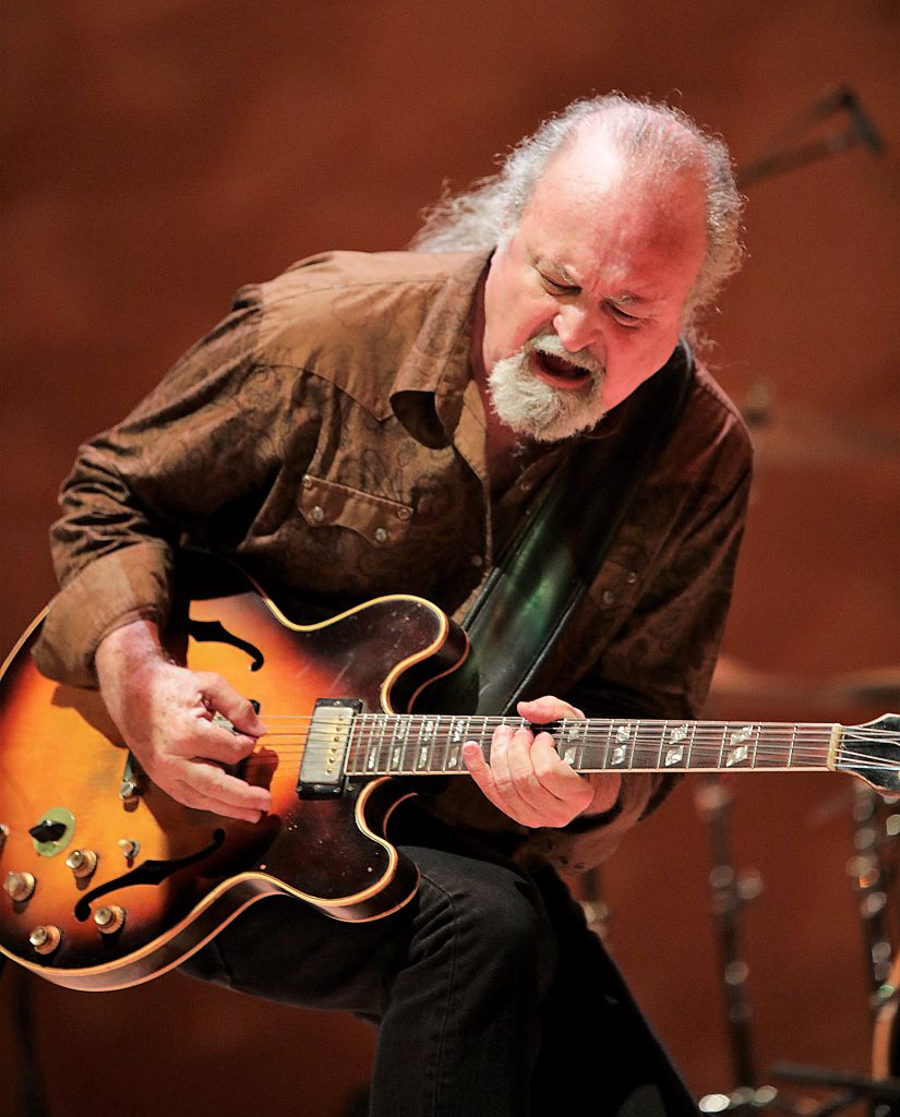 Tinsley Ellis - Press Photo by Elaine Thomas Campbell