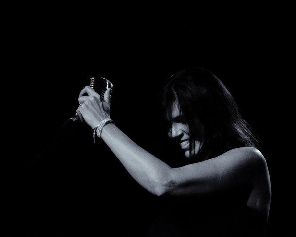 Jeania Stewart performing at the Carroll County Arts Center - Photo by Mike Nolen