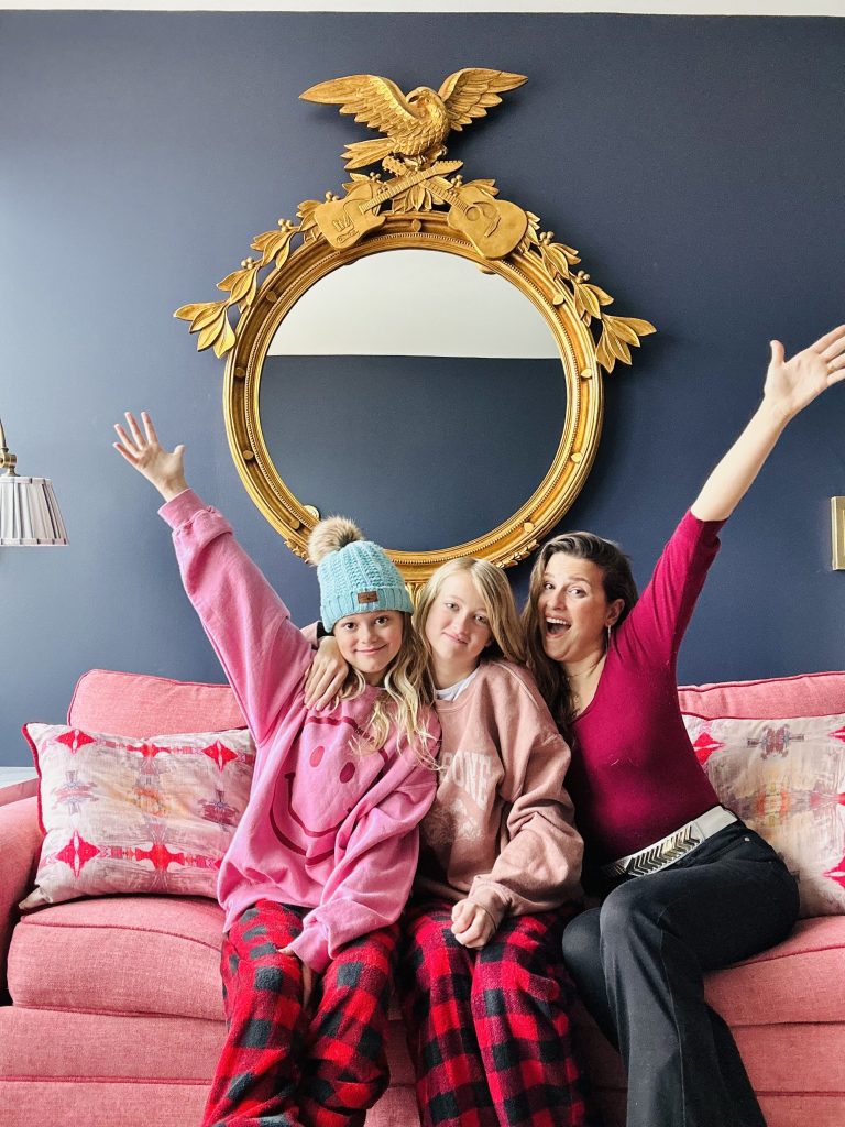 Rachel Burns with her daughters. / Photo courtesy of the artist