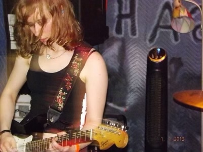 A picture of Julianne Lane, guitarist of Ski Queen